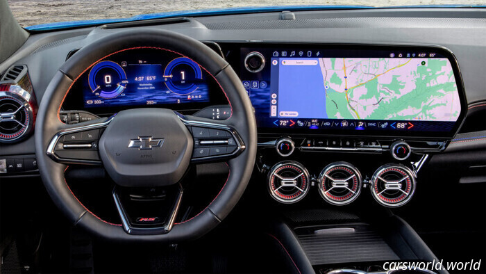 GM Elimina La Única Solución Posventa De Apple CarPlay Y Android Auto Para Vehículos Eléctricos | Carscoops